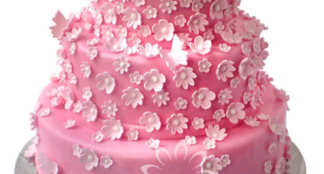 Tort weselny w kwiatuszki