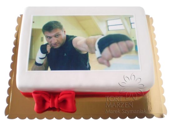 Foto tort ze zdjęciem Andrzeja Gołoty
